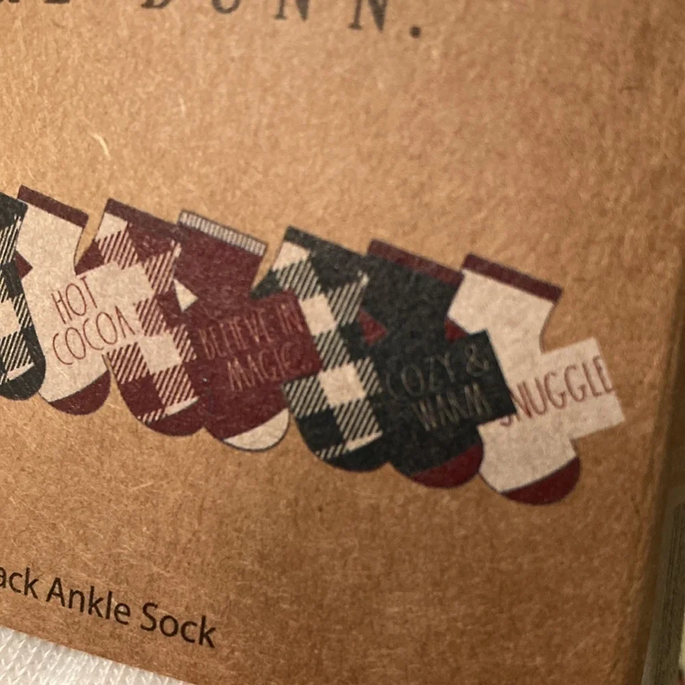 NEW! Rae Dunn 2T-3T TEN PACK Buffalo Check CHRISTMAS ANKLE SOCKS